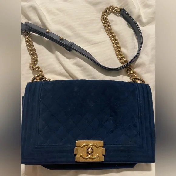 Chanel boy bag suede - Picture 2 of 4